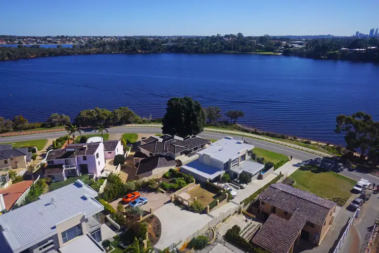2/137 Riverton Drive, Rossmoyne WA 6148