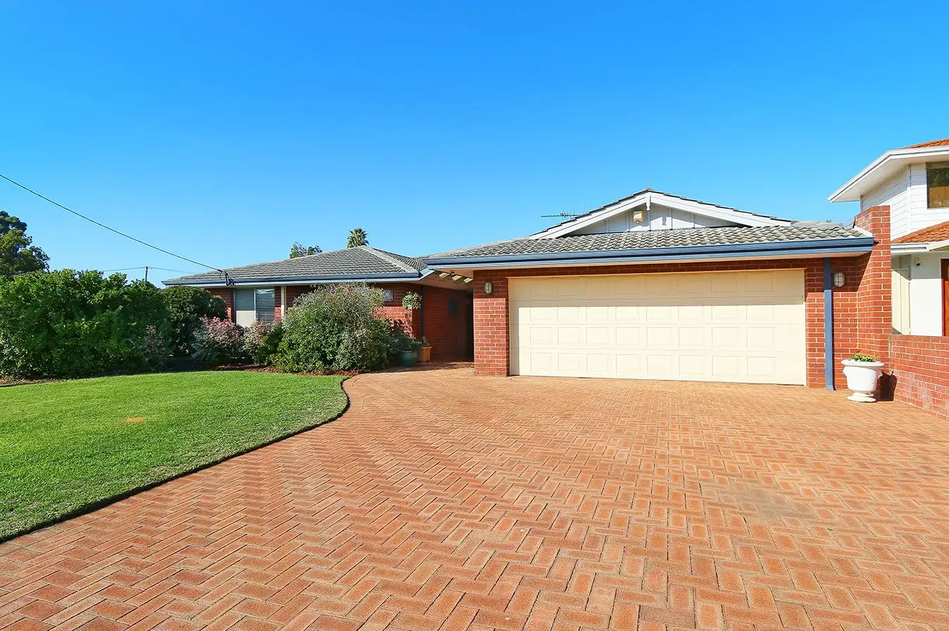 Main view of Homely house listing, 10 Kidson Street, Kardinya WA 6163