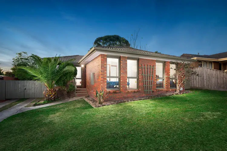 7 Currie Avenue, Endeavour Hills VIC 3802