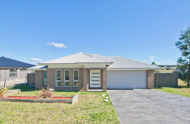 8 Stoney Creek Road, Marulan NSW 2579