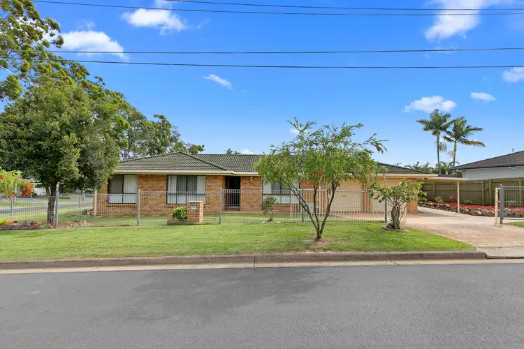 2 Morden Street, Birkdale QLD 4159