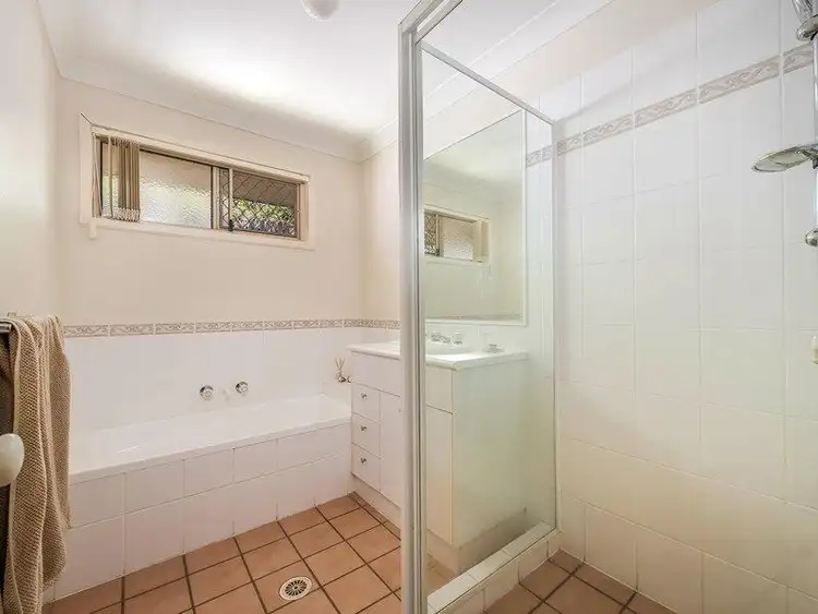 Fifth view of Homely house listing, 10 Cassia Court, Noosaville QLD 4566