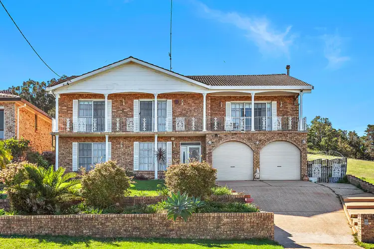 91 Cuthbert Drive, Mount Warrigal NSW 2528