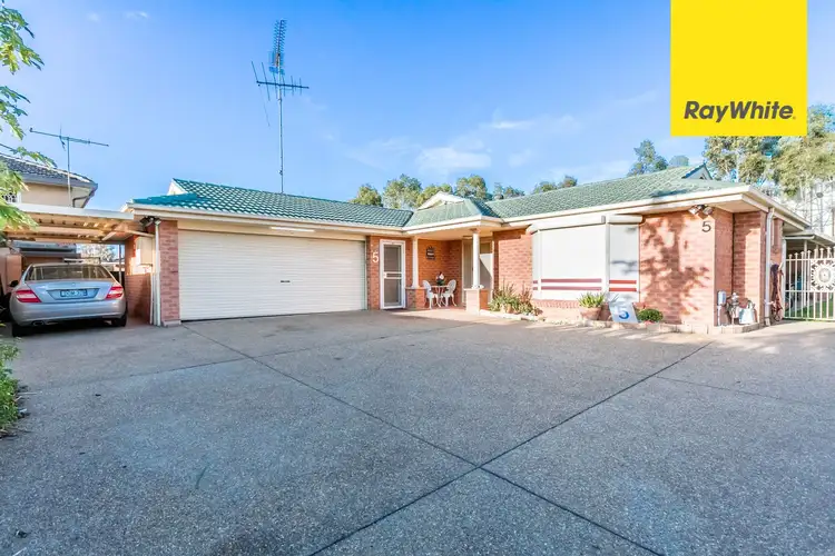 5 Ridgeview Place, Oakhurst NSW 2761