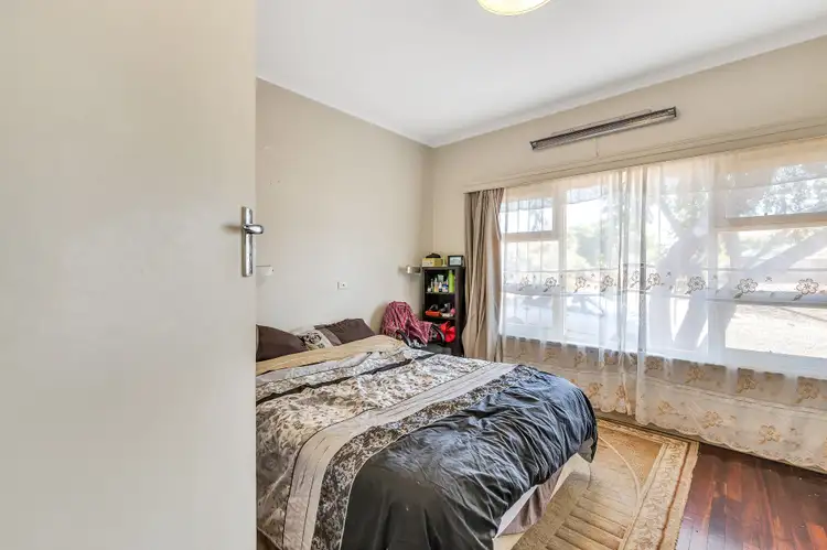 Fifth view of Homely house listing, 5 Stoneybrook Drive, Paradise SA 5075
