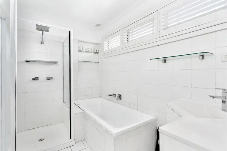 Sixth view of Homely house listing, 10 Camelot Place, Oak Flats NSW 2529