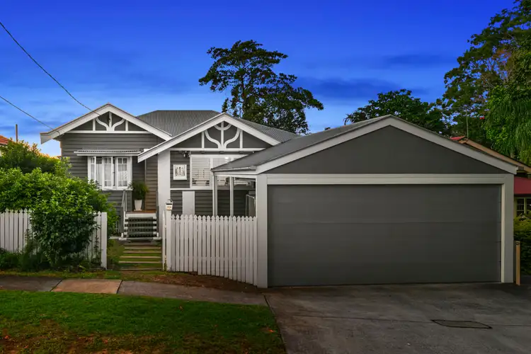 44 Brassey Street, Fairfield QLD 4103