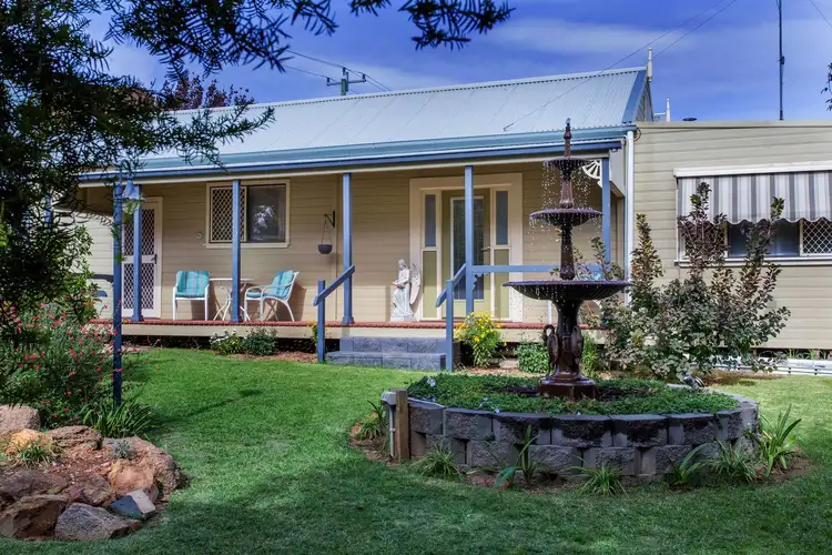 30 Parkes Street, Woodstock NSW 2793