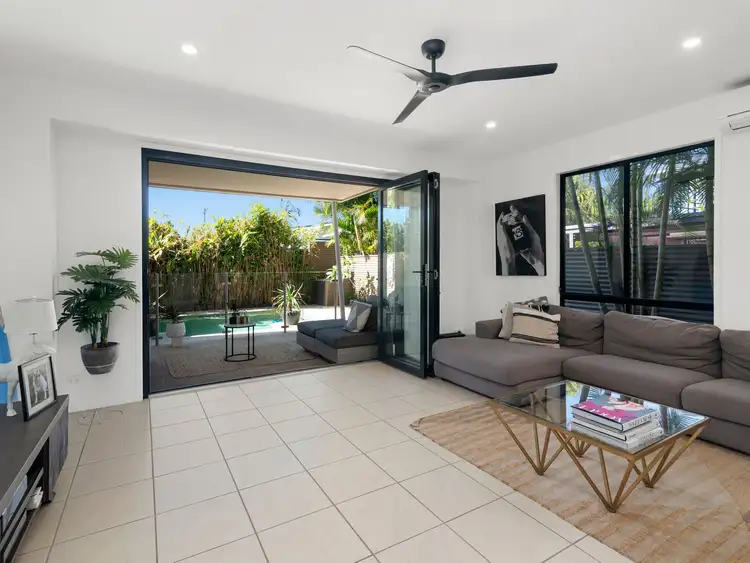 Sixth view of Homely other listing, 2/17 Bali Avenue, Palm Beach QLD 4221