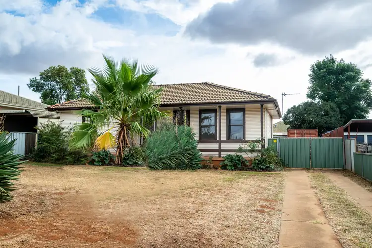 21 Spence Street, Dubbo NSW 2830