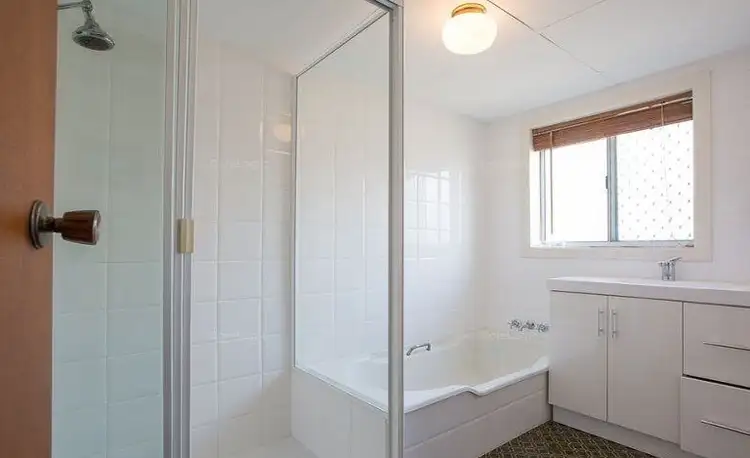 Seventh view of Homely unit listing, 4/34 Meron Street, Southport QLD 4215