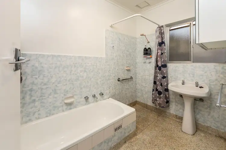 Sixth view of Homely house listing, 52 Lachlan Avenue, Murray Bridge SA 5253