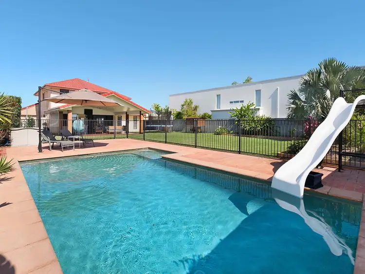 12 Harbourlights Way, Pelican Waters QLD 4551
