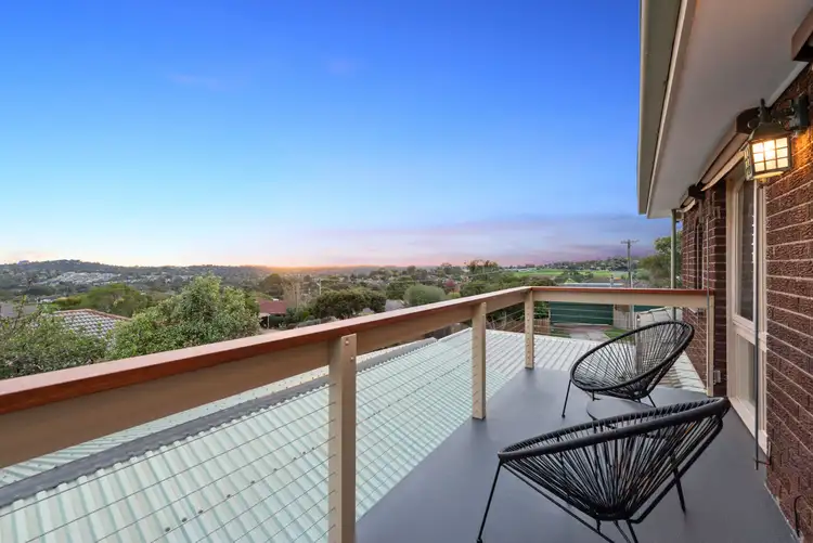 Fourth view of Homely house listing, 2 Kinarra Court, Mooroolbark VIC 3138