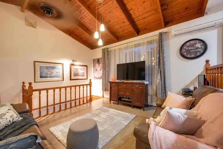 Fourth view of Homely house listing, 1 Paisley Court, Mount Warren Park QLD 4207