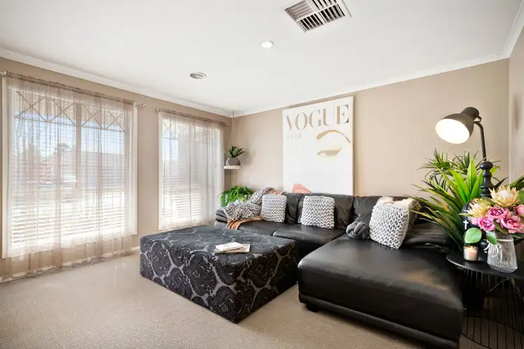 Second view of Homely house listing, 5 Camelia Way, Pakenham VIC 3810