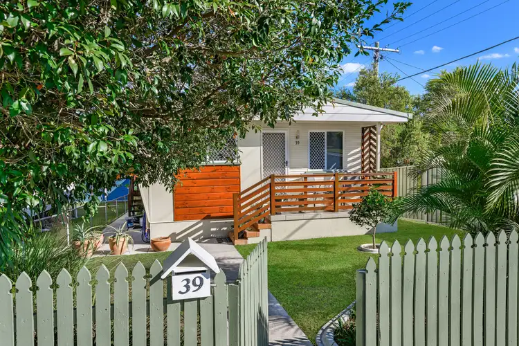 Second view of Homely house listing, 39 Hale Street, Margate QLD 4019