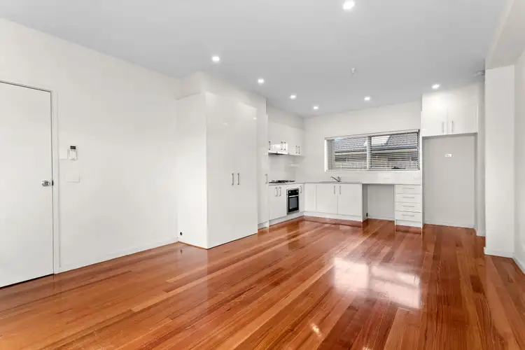 Third view of Homely house listing, 2/7 Marcia Street, Thomastown VIC 3074
