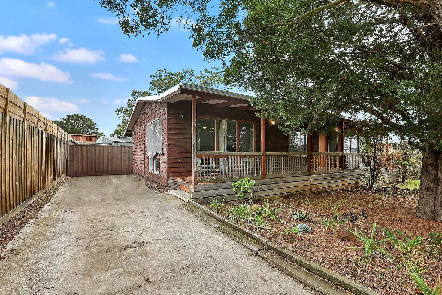 Main view of Homely house listing, 5 Beverley Crescent, Lara VIC 3212