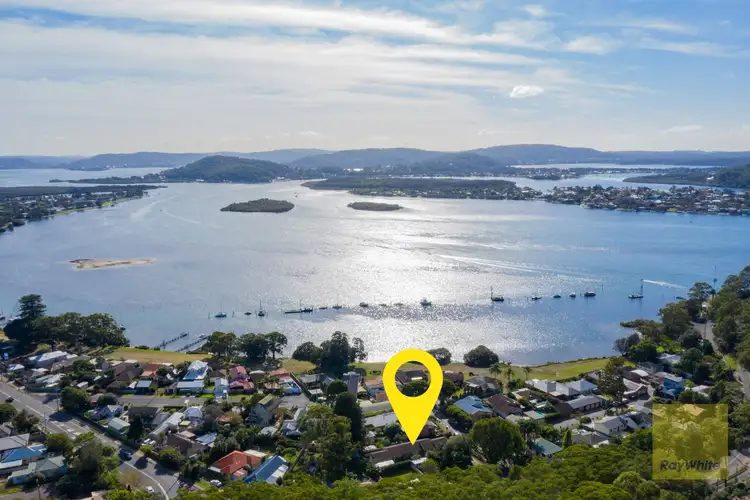 1/2 Plane Street, Blackwall NSW 2256