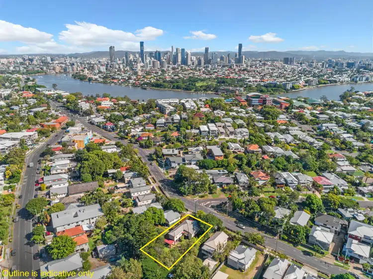 38 Balmoral Street, Hawthorne QLD 4171