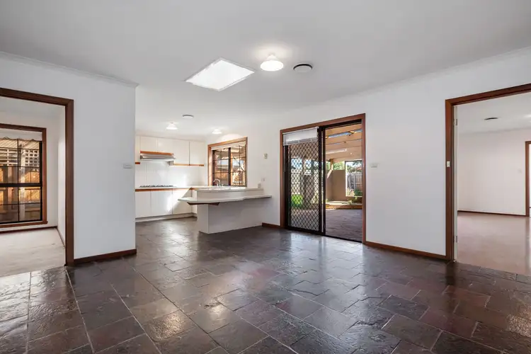 Fourth view of Homely house listing, 31 Hobson Crescent, Mill Park VIC 3082