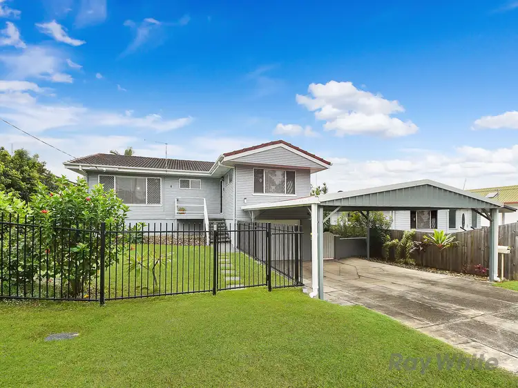 6 Macs Street, Brighton QLD 4017