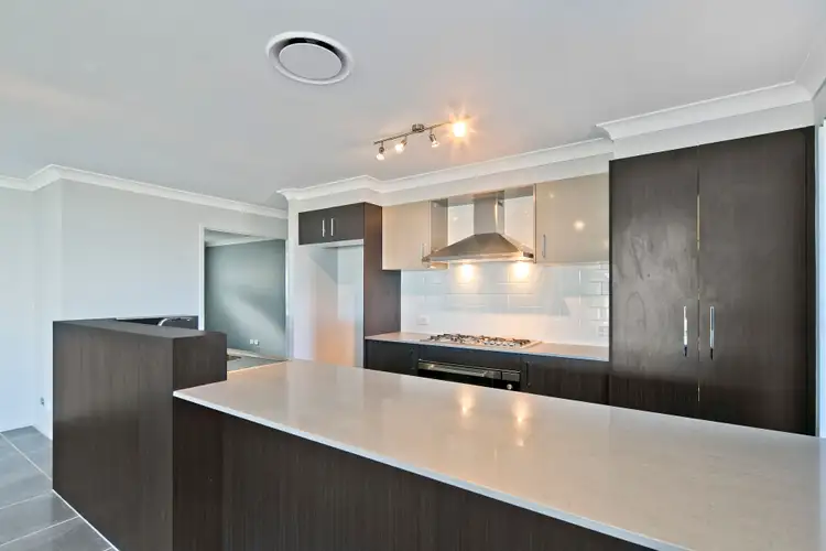 Fifth view of Homely house listing, 6 Huxtable Place, Goulburn NSW 2580