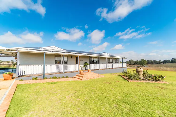 126 Kangaroo Flat Road, Cowra NSW 2794