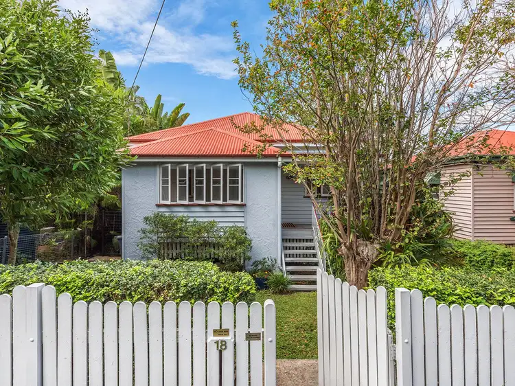 18 Walker Street, Corinda QLD 4075