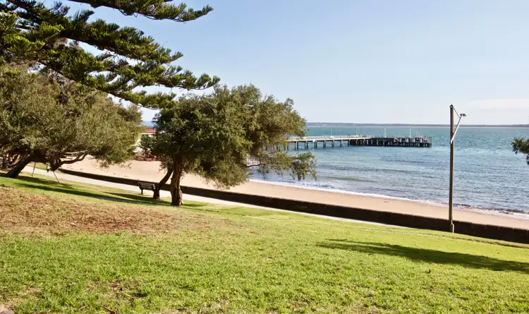 Fifth view of Homely unit listing, 1/7 Bass Avenue, Cowes VIC 3922
