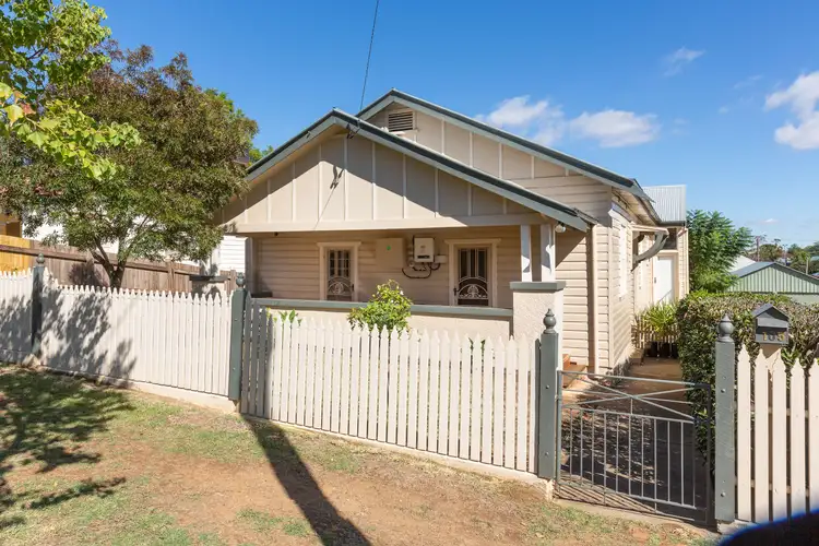 105 Denison Street, Tamworth NSW 2340