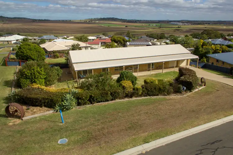 Third view of Homely house listing, 2 Willow View Court, Kingsthorpe QLD 4400