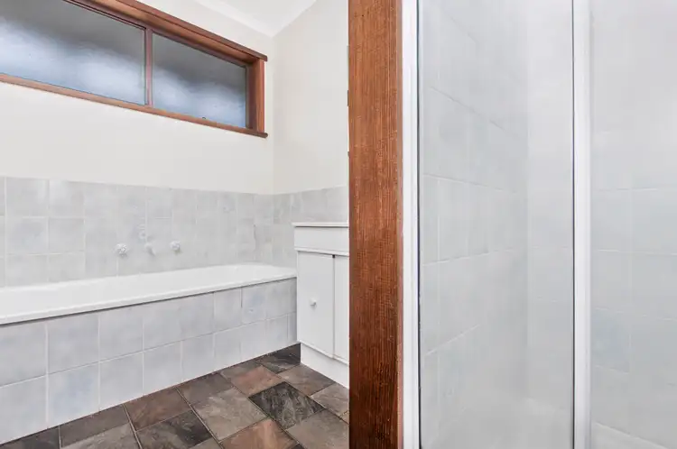 Sixth view of Homely house listing, 5 Rentsch Court, Warrnambool VIC 3280
