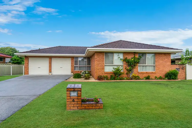 4 Casuarina Close, Yamba NSW 2464