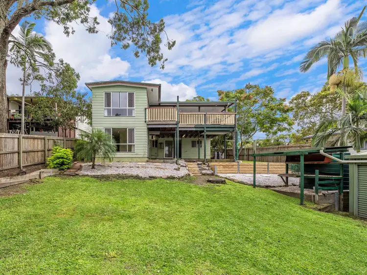 9 Alrex Street, Everton Hills QLD 4053