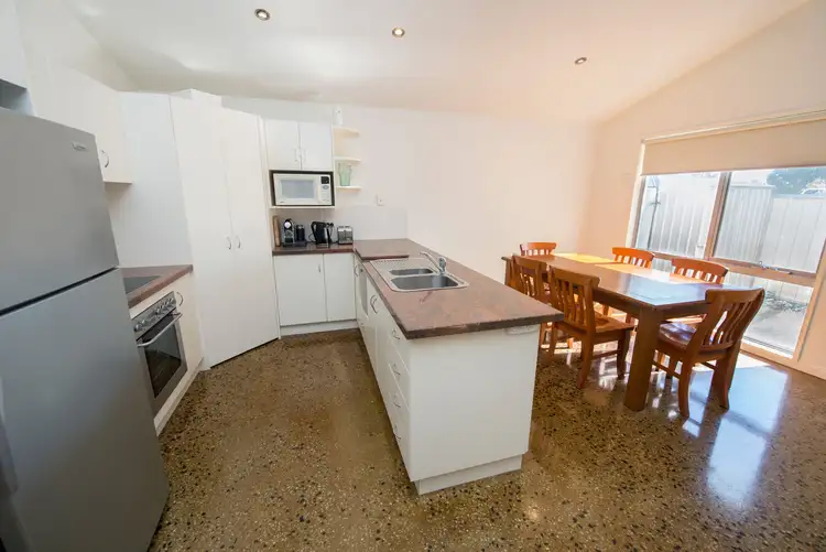 Fifth view of Homely unit listing, 4/36 Palaroo Street, Swan Hill VIC 3585
