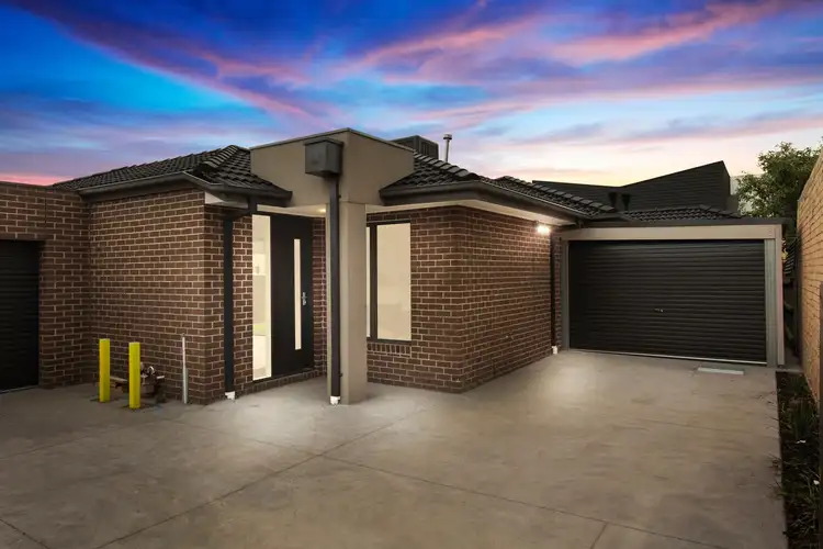 2/17 Mcmillan Street, Clayton South VIC 3169