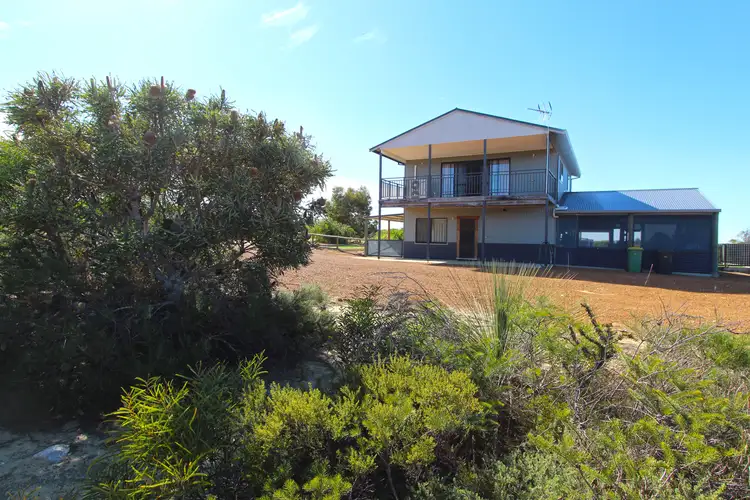 232 River Loop, Jurien Bay WA 6516
