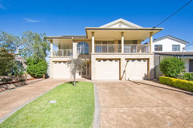 6 Ocean View Road, Gorokan NSW 2263