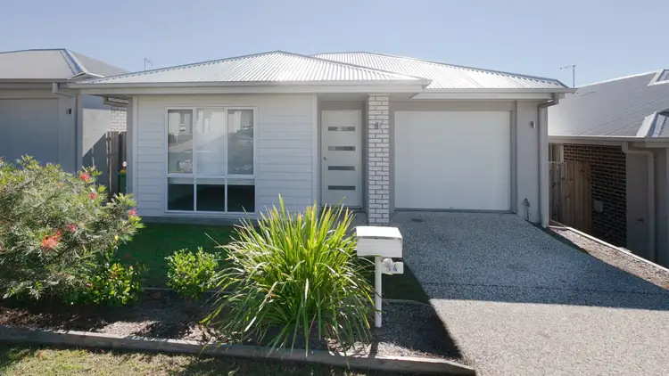 14 Mount Barney Crescent