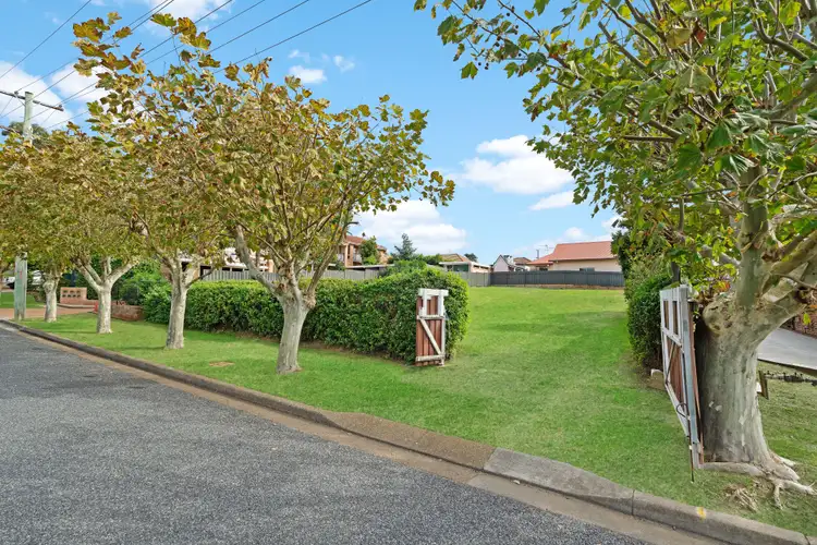 9 Skilton Avenue, East Maitland NSW 2323