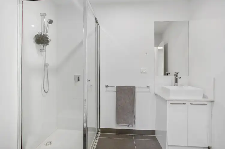 Fifth view of Homely apartment listing, 18/14 Albert Crescent, St Albans VIC 3021