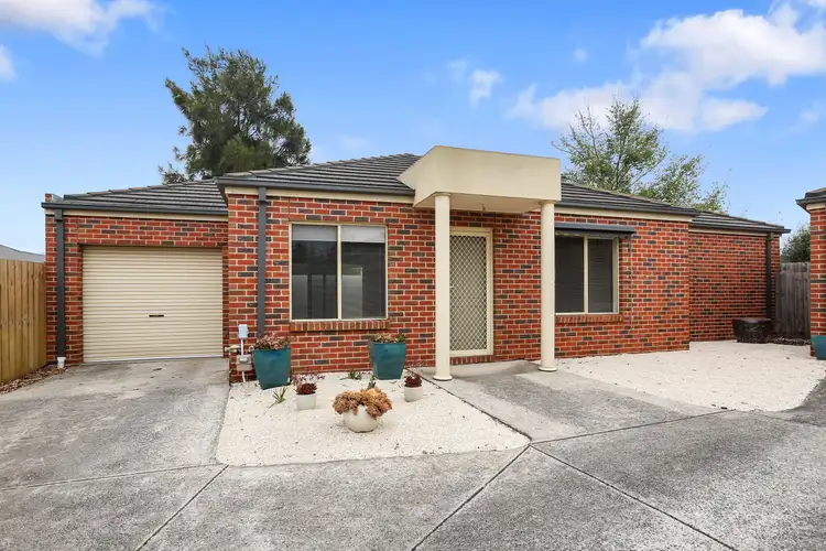 2/15 Arbour Grove, Belmont VIC 3216