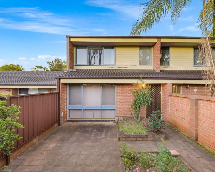Main view of Homely townhouse listing, 14/15-19 Fourth Avenue, Macquarie Fields NSW 2564