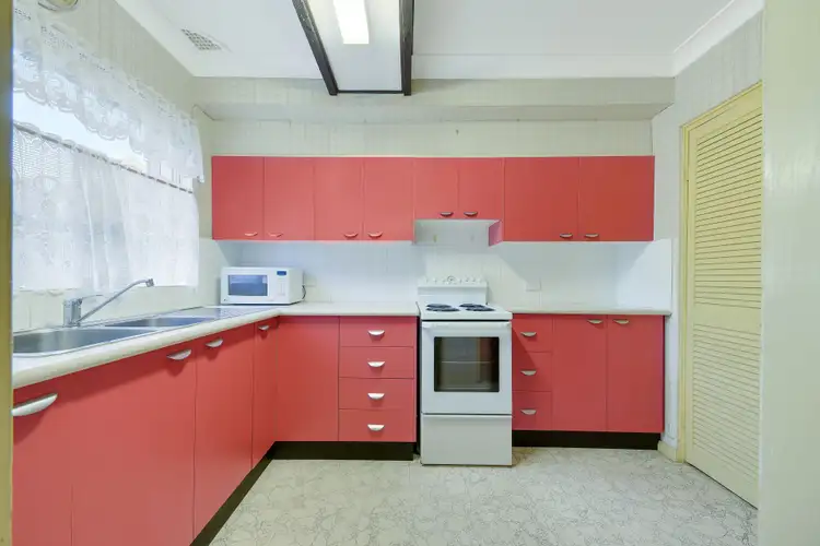 Fourth view of Homely townhouse listing, 14/15-19 Fourth Avenue, Macquarie Fields NSW 2564