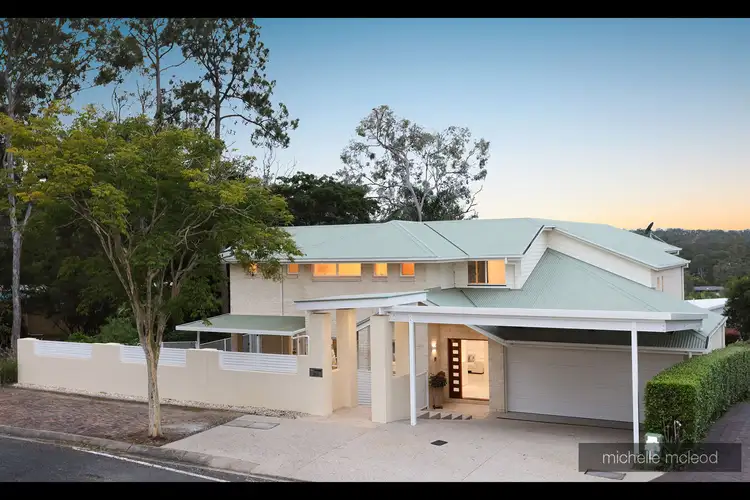 201 Bielby Road, Kenmore Hills QLD 4069