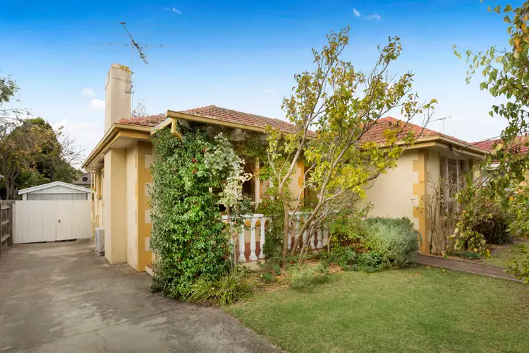28 Warrain Street, Frankston VIC 3199