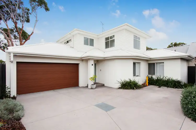 8B Elsie Grove, Chelsea VIC 3196