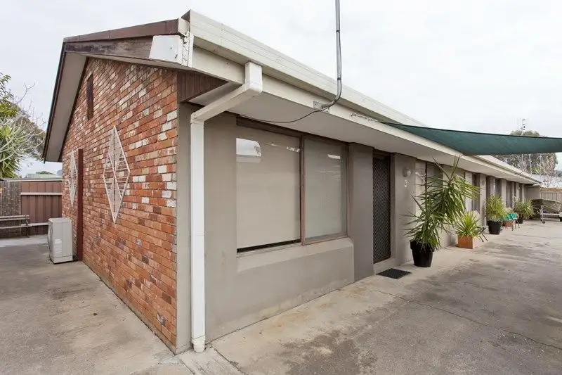 Main view of Homely block of units listing, 2-4/462 Parnall Street, Lavington NSW 2641